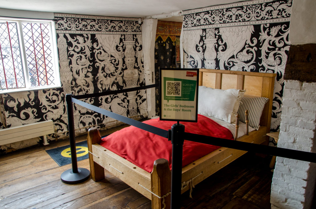 Chambre à coucher médiévale